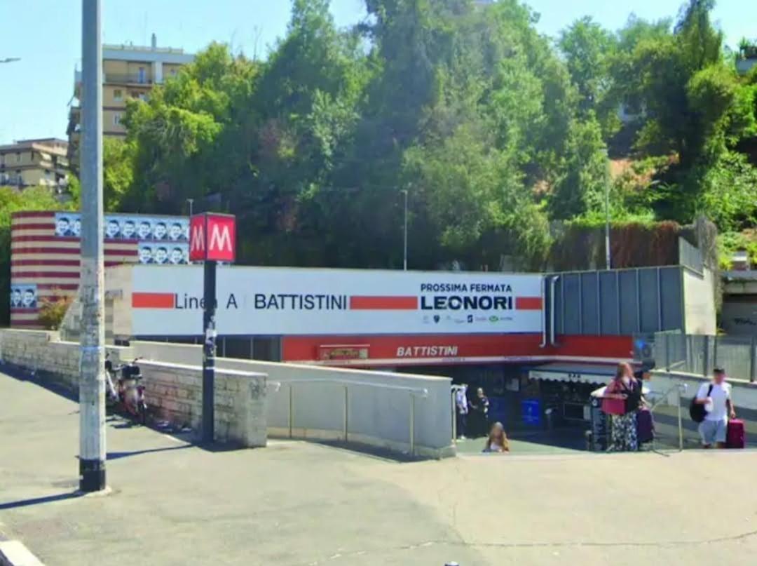 Urban Welcome Metro Battistini Rzym Zewnętrze zdjęcie